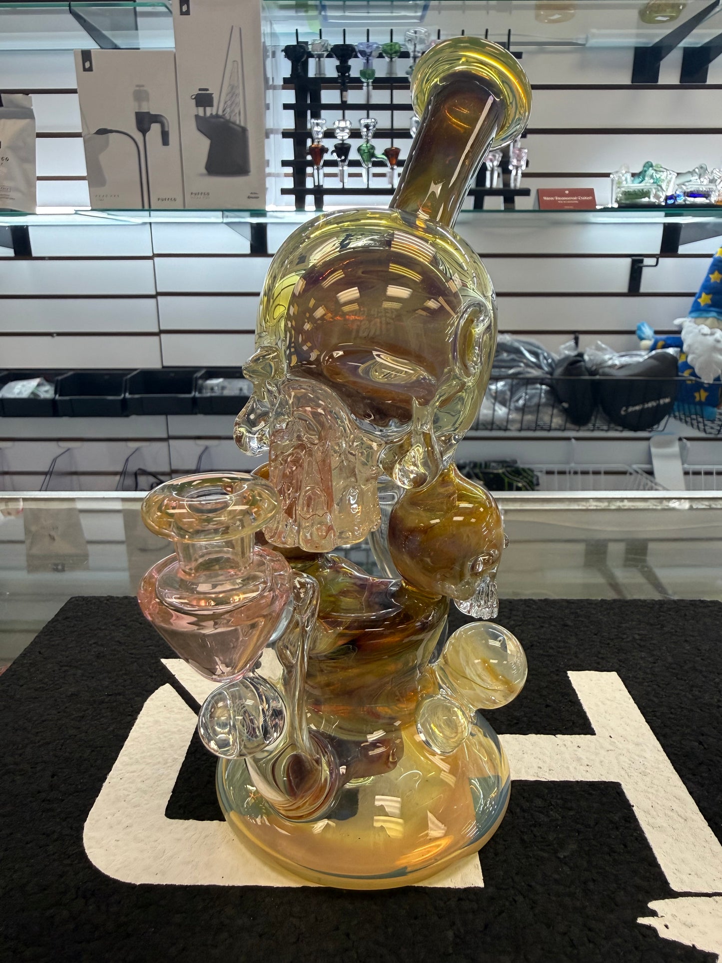 Toe-thumb Glass x Weil Glass Skull Recycler